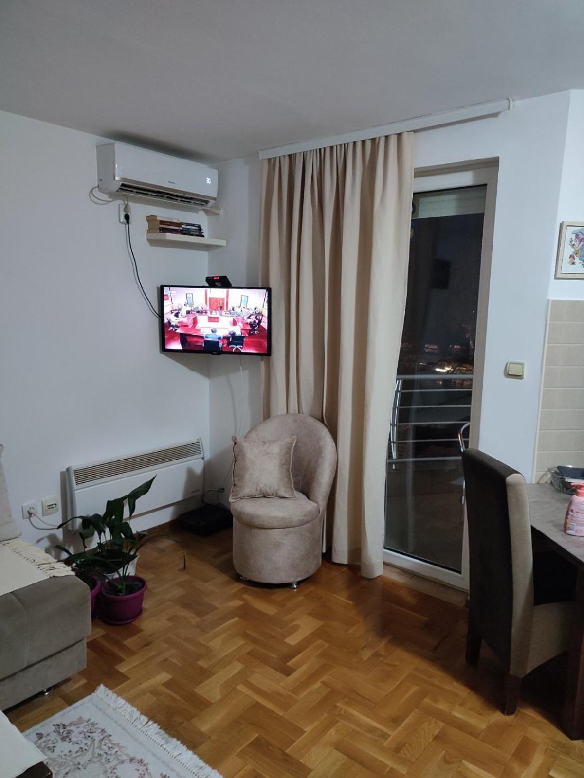 Apartment Laca Vrnjačka Banja Exterior foto